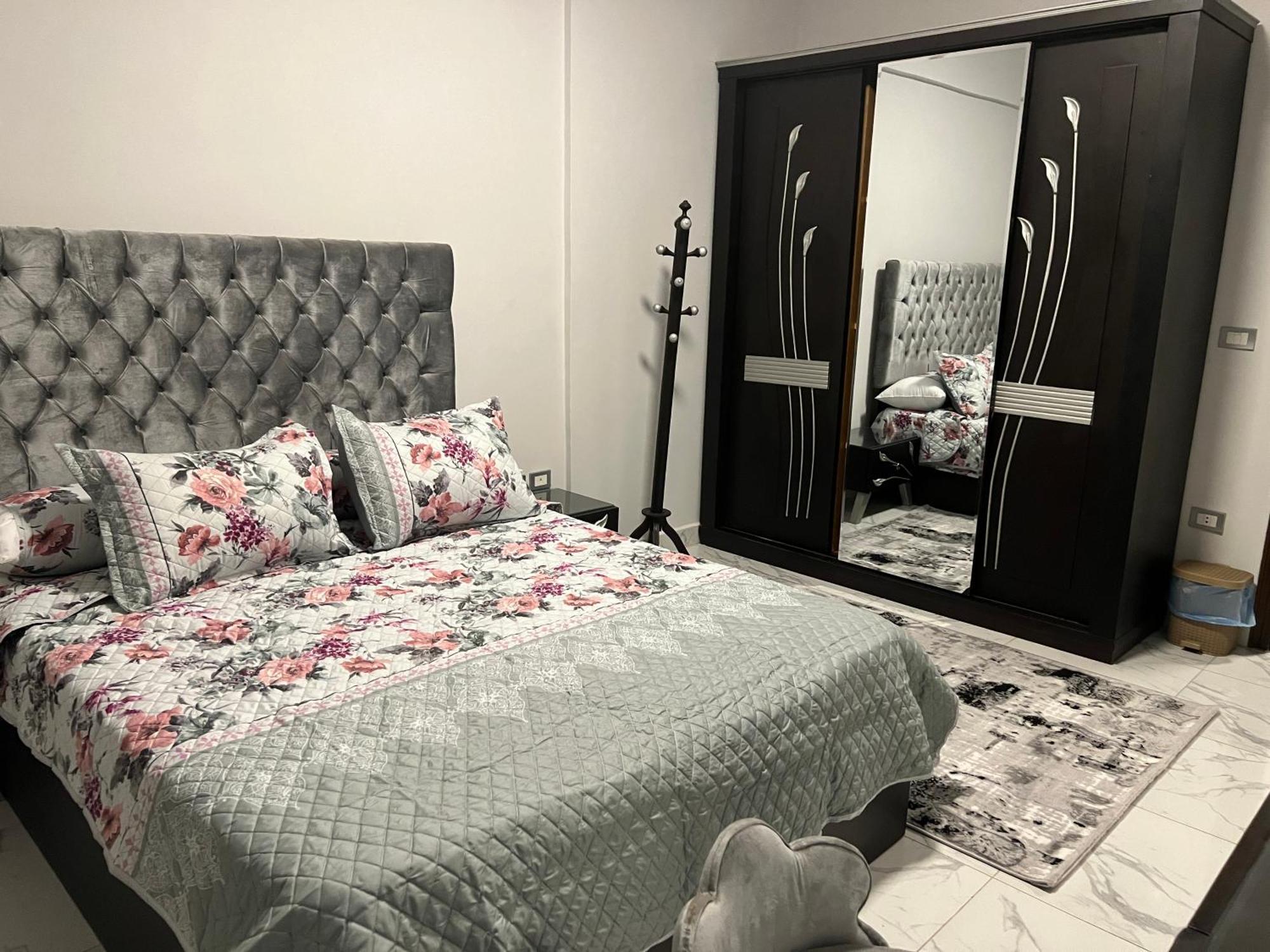 Luxury Apartments Beside Mall Of Arabia And Dar Al-Fouad Hospital - Families Only- No Alcoholic Beverages 6th of October City Экстерьер фото
